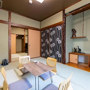 https://villa-osaka-11.hotels-osaka.net